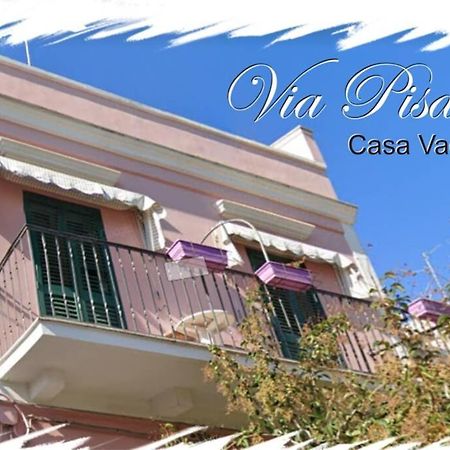 バーリVia Pisa 20 Mansardaアパートメント エクステリア 写真